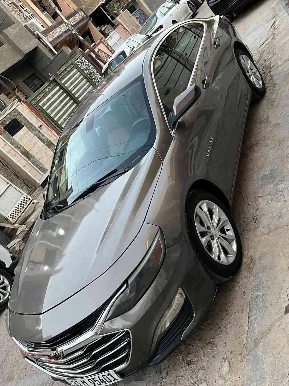 ماليبو LT ٢٠٢٠ فول للاخير عدا البنوراما
حادثها طخه جاملغ وخشم البنيد بدون دواخل

وبالعراق صبغ جاملغ خلفي وشويه من الباب بدون ضرر بدون معجون فقط رش بدون دواخل بدون ايرباك

كير محرك خير من اللّه

لد امامي خلفي

حساس خلفي

سستم صوت ودمام بلادي

تبريد ثلج

فول تحكمات ستيرن

كشنات جلد وكهرباء

تدفئه كشنات

داخل عسلي

شاشه جبيره + كامره+ كار بلي

بصمه تشغيل

بصمه ابواب

اوتو ستارت

تشغيل عن بعد

تبريد بيانو

تبريد قطعتين

منظومة غاز شادلها من لشركه العامه تخم تاير جديد ادامة كاملة كلشي جديد

السعر 98 مجال قليل عنواني بغداد الاعلام ***********
