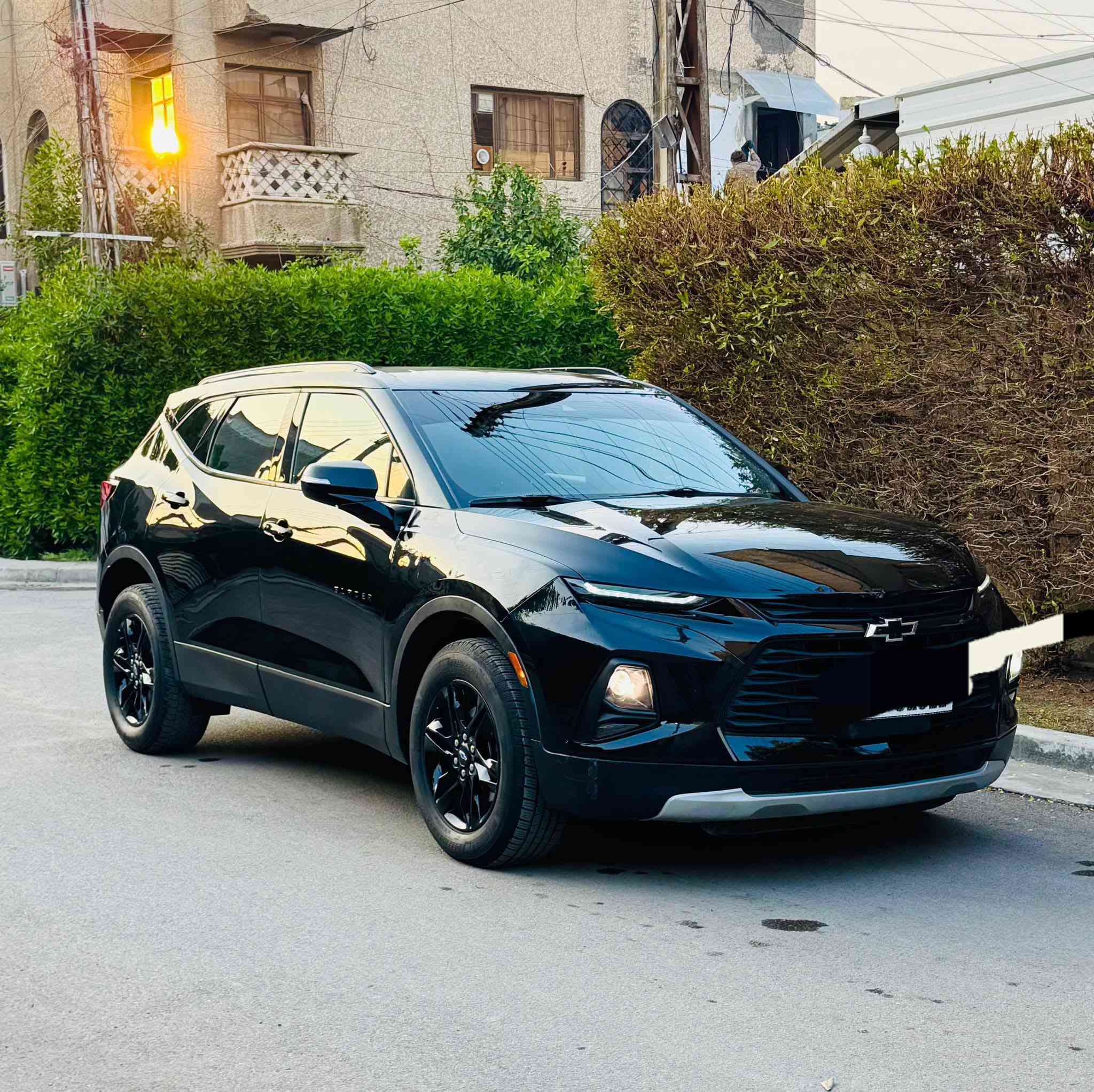 مستعجل على بيعتها         سياره بصمه تشغيل عن بعيد ماكينه 2000 ماكينه جير حداديه كفاله سياره ما متعوبه جديده بالكيس  *********** التواصل على الموبايل فقط
