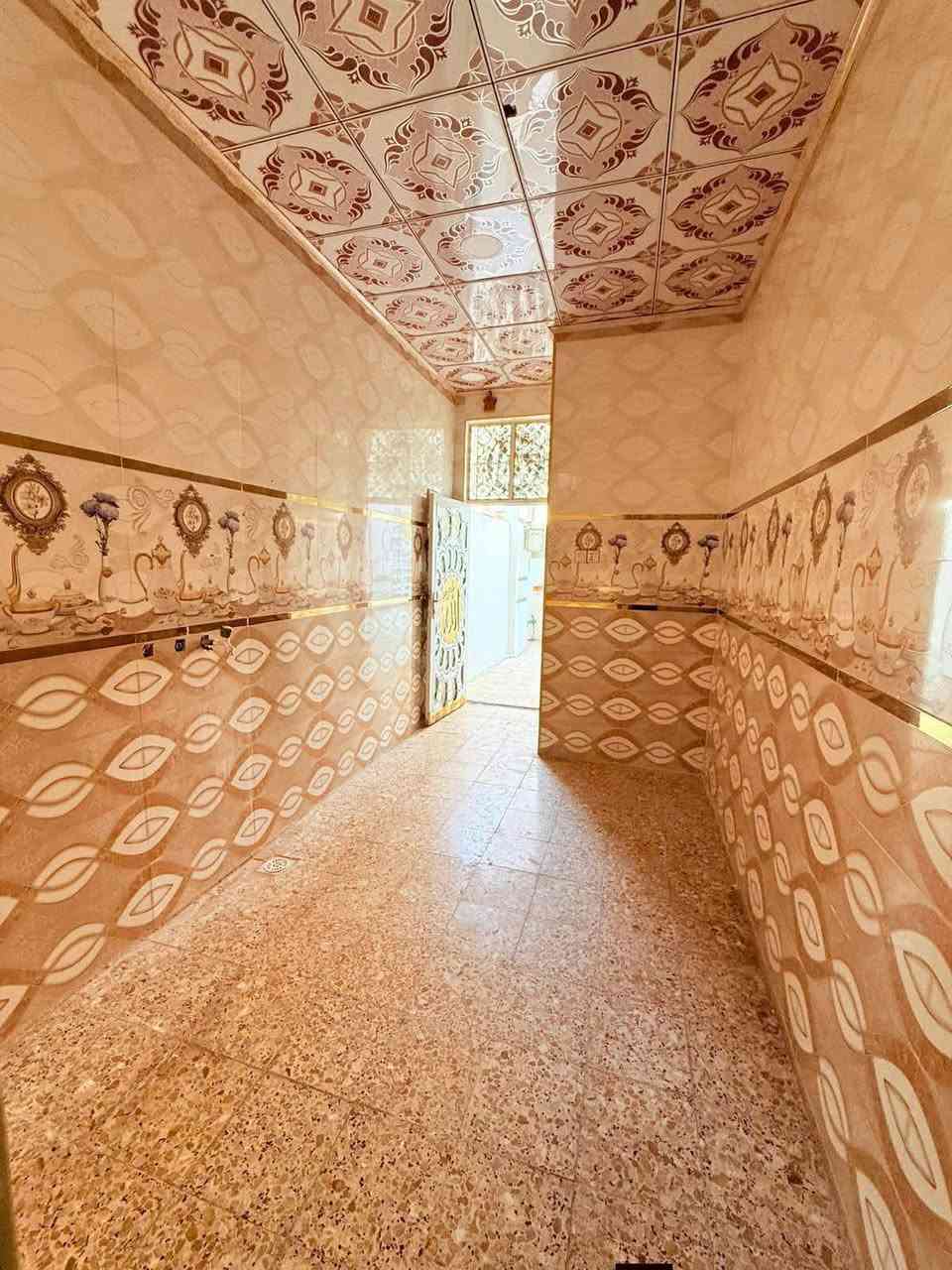 ياالله

يوجد لدينا بيت للبيع حي ميسان قطاع 23 قريب جدا من المركز الصحي وشارع الكيات والسوق مساحه 100متر يحتوي على غرفه وصاله واستقبال ومطبخ وصحيات صب كونكريت ارضيه كاشي جدران سيراميك سقوف سي إن سي البيت جدا نظيف ومرتب السعر المطلوب خاص 

للاستفسار والمعلومات الاتصال بنا ع الارقام التاليه 

***********

***********

***********

او مراجعه مكتب ألروان للوساطه العقاريه والمقاولات العامه 

عنوان المكتب حي ميسان ع الشريط قرب صيدليه الشراع مقابل الاستداره مباشر 

عندك بيت عرصه للبيع راسلنه وات ساب وتدلل 

نشتري جميع الدور والعرصات حي ميسان فقط
