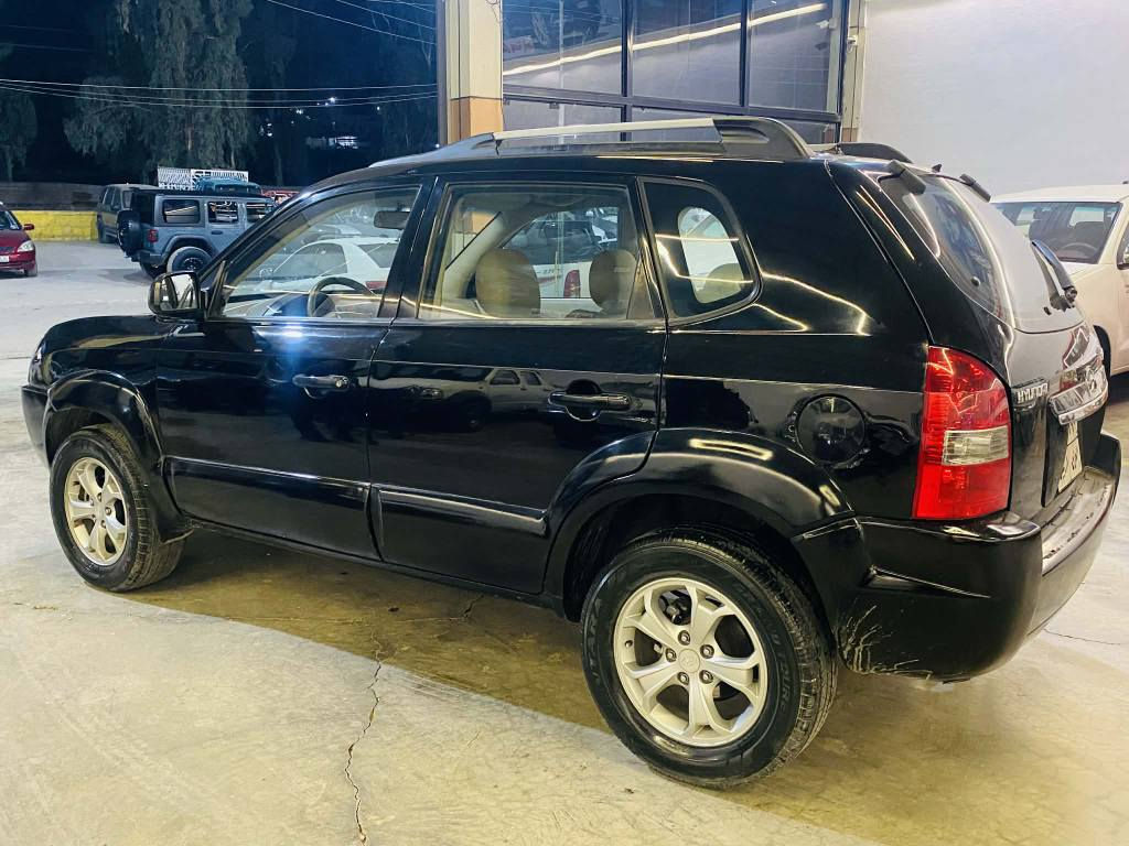 هؤنداي تكسؤن 2009 ناو زه رد غازی ئیتاڵی بەشەرتی گێر ومەکینە و تەبریدو  ھەموگیانی  بەشەرت 
سنەوی  تازە بەسەرچوە  سەیارەکە  زۆرجوانە مالێ دۆستە 
1 دە رگای سبوخە  لێدانی  ھیچ  نیە 4تایەی نوێیە 
سعری 97 وەرەقە کمیک مجال
لەکۆ یە دادەنیشم
 ***********
*********** السليمانية, العراق
