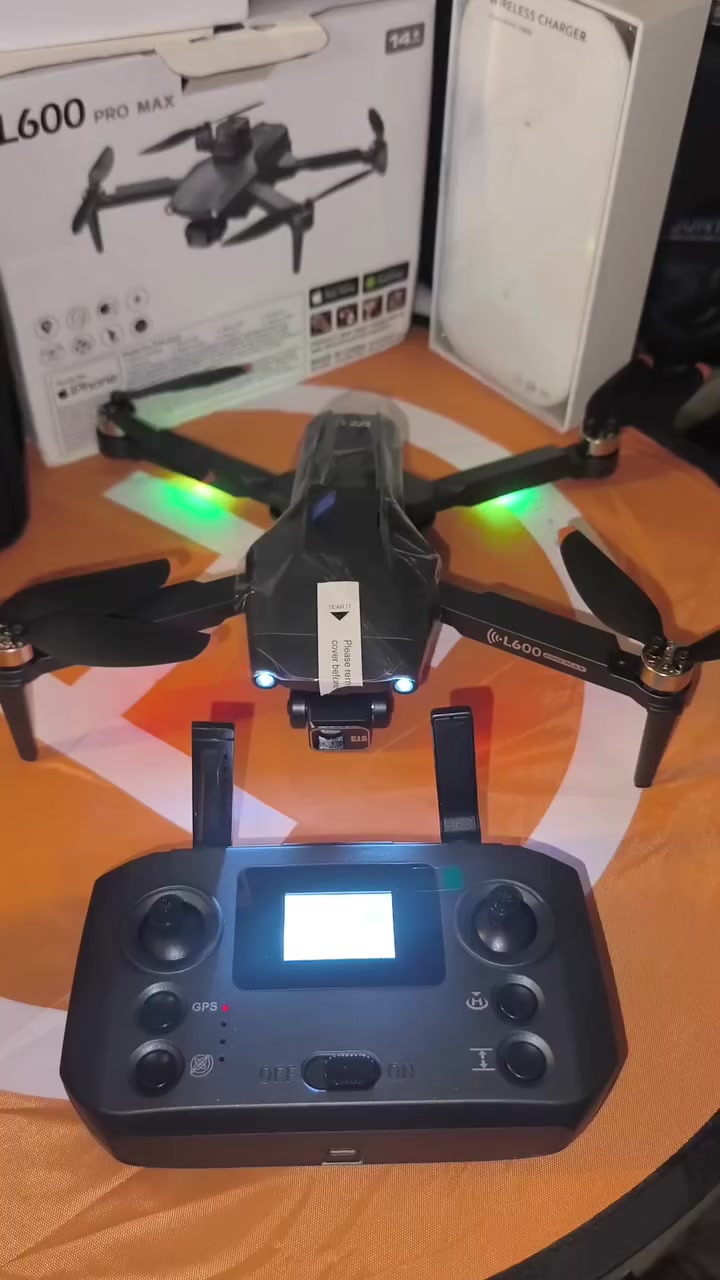 Dron L600 pro max
درون كبس بدون شغال  سعر مالهو 200 الف بيمجال قليل  للحجز عل واتساب *********** 
📌مكاني كركوك 🚕  توصيل غير متوفر
