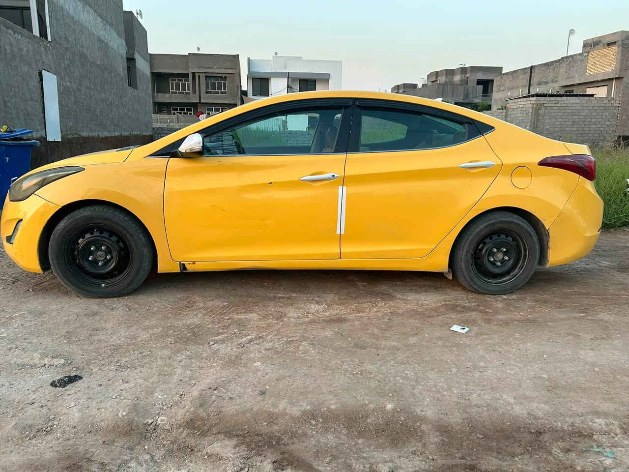 سلام عليكم
النترا ١٥ امريكي حادثها جاملغ ايسر وخشم البنيد بارد

فول عدا البصمه رقم بغداد انكليزي باسمي
بيها مشكله بالتورباين 
تمشي طبيعي مجرد بيها عته بالتبديل من RللN
موجوده بالحله سعرها ٩٢ بيها مجال 
***********
