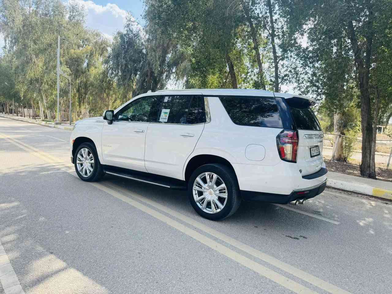 السلام عليكم 
للبيع تاهو فئه هاي كانتري. فول موصفات موديل 2023 حادثه فقط بنيد بدون دواخل بارد جاملغ 
الموصفات 
بنروما
كشنات تدفئه تبريد
كشنات كهرباء 
جنطه كهرباء
كشنات خلفي كهرباء
خمس كامرات
كامره بلمرايه
رادارات خلفي امامي جانبي
ستيرن كهرباء
ستيرن تدفئه
دوسات كهرباء
يشارت ترحيب
بعد بيها هواي موصفات 
العنوان بابل سده الهنديه
***********
