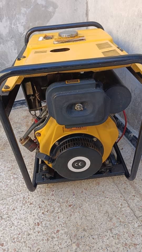 سلام عليكم شباب عناا هل مولده مزوط
وبدي ابيعها تعطي 17 ٱنبير لسع جديده يلي ٱلو مصلحه 🌷


**إذا كنت صاحب هذا الإعلان وتريد حذفه لأي سبب، رجاءا أرسل رسالة إلى الدعم الفني**