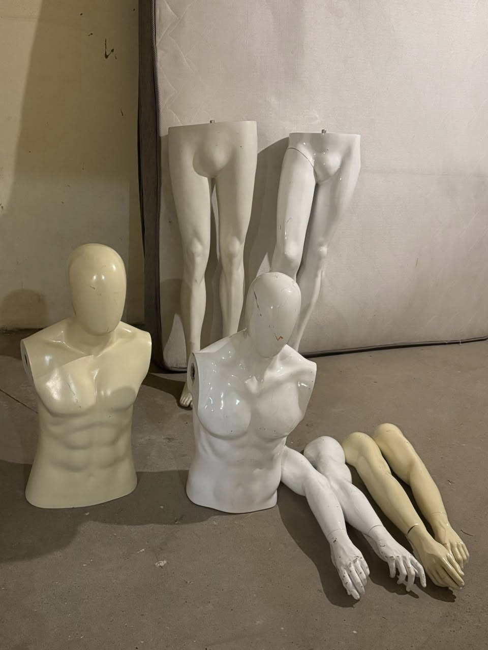 مليكان عدد2 للبيع سعر ٥٠
موقع دهوك
‭٠٧٥٠ ٧٧٤ ٣٧٣٤‬
