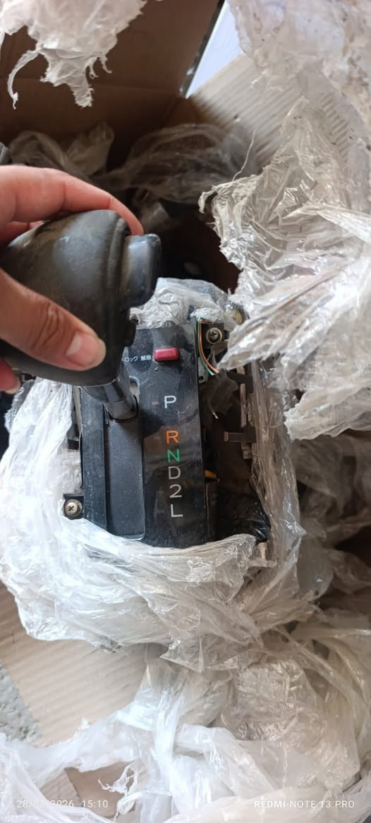 قطع غيار السيارات اليابانيه.   سوق الشيوخ.سايدين طريق العكيكه 

التواصل واتساب أو مراسله الصفحه.    ***********
