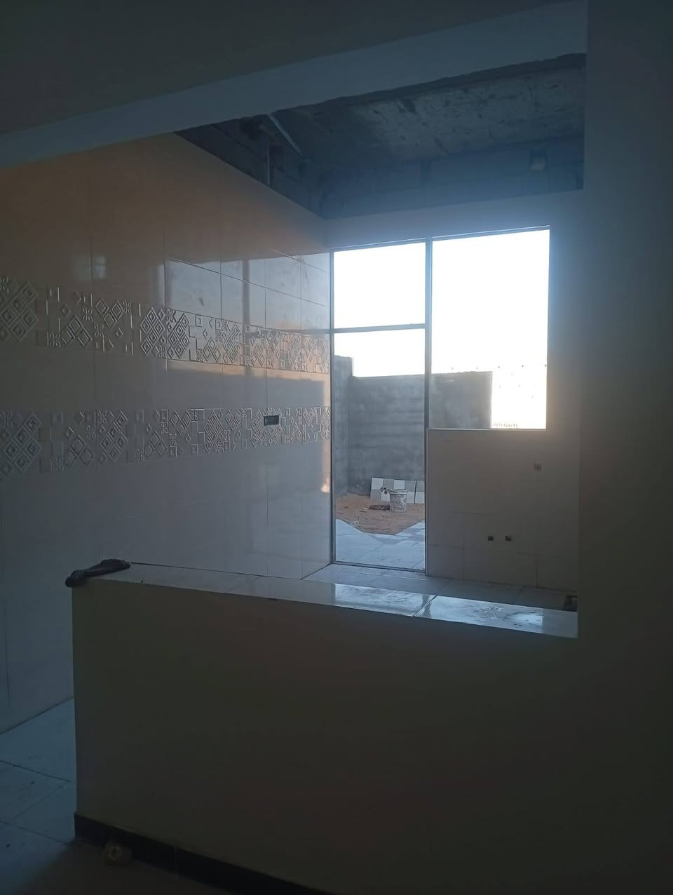 🔥 فرصة مميزة – 3 بيوت للبيع 🔥
📍 العنوان: ريان – نزلة النجار

📐 المساحة: 140 متر لكل بيت

🏡 تفاصيل البيت:

كراج + حديقة 🌿

استقبال

صالة مريحة

مطبخ

غرفتين نوم 🛏️

صحيات داخلية وخارجية

📄 نوع العقار: طابو

💰 السعر: 61 مليون للبيت الواحد (قابل للتفاوض)

📞 للتواصل والاستفسار:

[***********]
