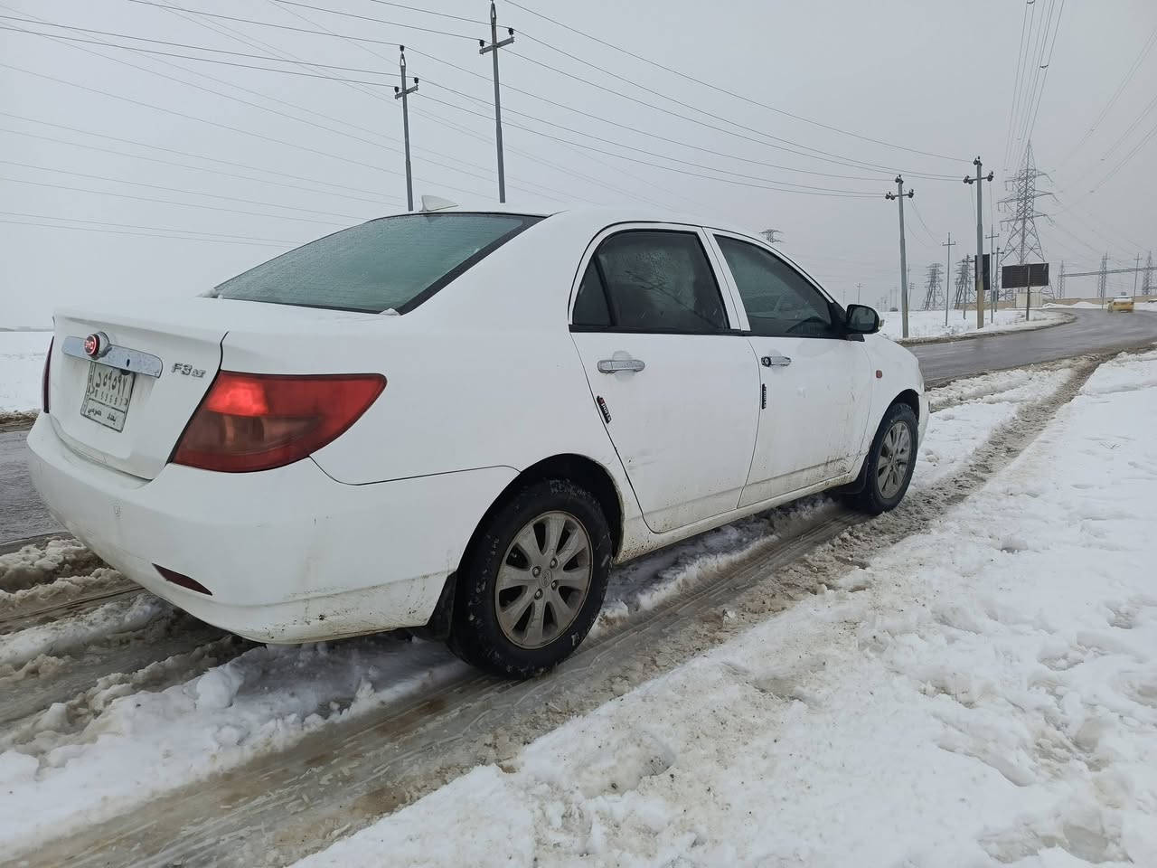 ‏ما شاءالله.🌟
‏BYD  2012 🌺
‏ . نموونە لە جوانی. . . . 
‏بیانو بڕە. . تاقانەیە 🌹🌷
‏بۆ فرۆشتن یان گۆڕینەوە 
‏فول مواسەفات. . . 
‏گێڕ و مەکینەی لانسەر 
‏مەسروفی چاکی لێکراوەو کراوە بە نموونە ما شاءالله
‏هی مەعرەز چی نییە و تاقانەیە هی ژێری خۆمە 
‏سەنەوی پلاستیک
‏ئۆتۆماتیک و عادی 
‏ناو زەرد 🌾
‏تەبرید لەگەڵ سویچ ❄
‏جام کارەبا
‏پاتری تازە 
‏پێشی تازە گۆڕاوە و چرکەی تیا نییە 
‏تەقە و ڕەقەی بەشەرت
‏قفڵ مەرکەزی 
‏شاشە ایپاد 
‏
‏سعر ٤٣ گەڵا و معامەلەیە برایانە. . . 
‏ئەگەر موشتەریت نامە بنێرن بەڕێزان ژمارەی خاوەنیت بۆ ئەنێرم. . . 
‏


**إذا كنت صاحب هذا الإعلان وتريد حذفه لأي سبب، رجاءا أرسل رسالة إلى الدعم الفني**