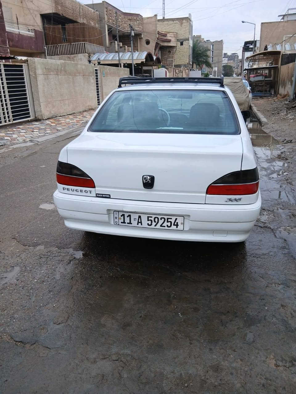 يجو فرنسي 2002  السيارة بسمي هزه وسنوية ورقم بغداد جديد
تخم تاير وصدر امامي خلفي جديد  السيارة بلادية ضفيرة لاملعوب ولا مجطل السيارة كلها علا وضعية الشركة حتى الدوشمة تدفئة وتبريد ثلج السيارة مابيها اي نقص مكان السيارة كرادة ***********
