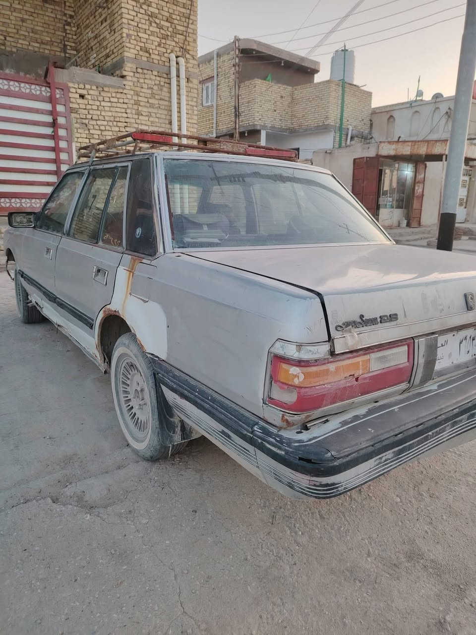 البيع سوبر ميدل 85 ابيع كوم حديد سياره شغله وخير من الله 
*********** مكان سوق الشيوخ
