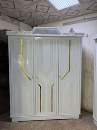 كنتور ٣/٤ أبواب • ام دي اف ٩ ملم • أوف وايت