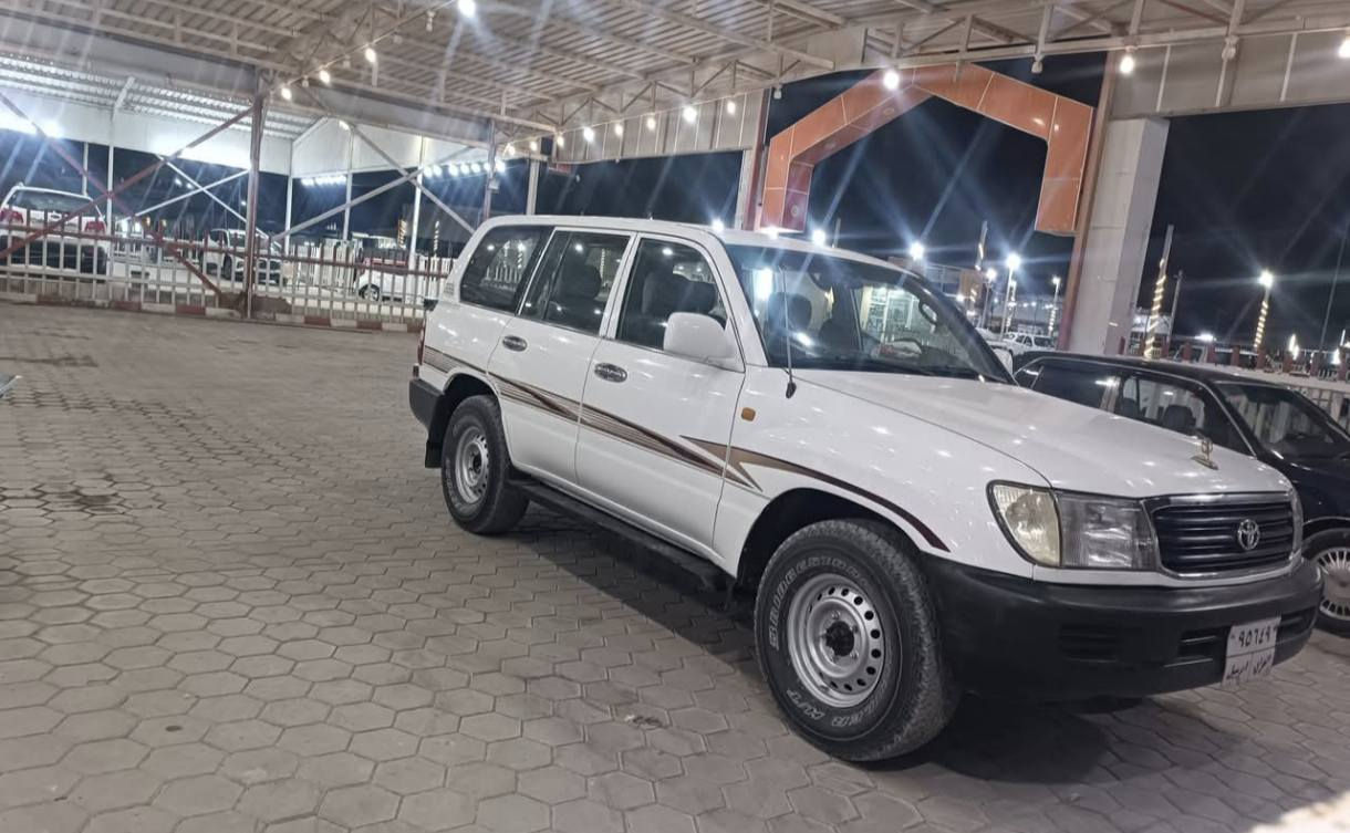 سلام عليكم لاندكروز موديل 2001 مكفوله كفاله عامه حداديه جديده تخم تاير سيم 6سلندر  سياره خير من الله  *********** متواجد
