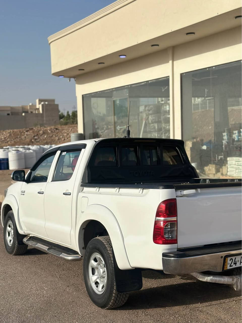 تویوتا مەرزیە دبل اسکل 2014
شریکە جیهان
بێ دعم
بێ صبخ
کەمتر لە بوستەک تعدیل دەعامی دواوە
گێر و مەکینە و اکسل شەرت
رقم و سنوی جدید
تحویل و وەکالە و غرامە شەرت
چار تایرە جدید
رقم بو رقمێ شەرتە
*********** اكر, نينوى
