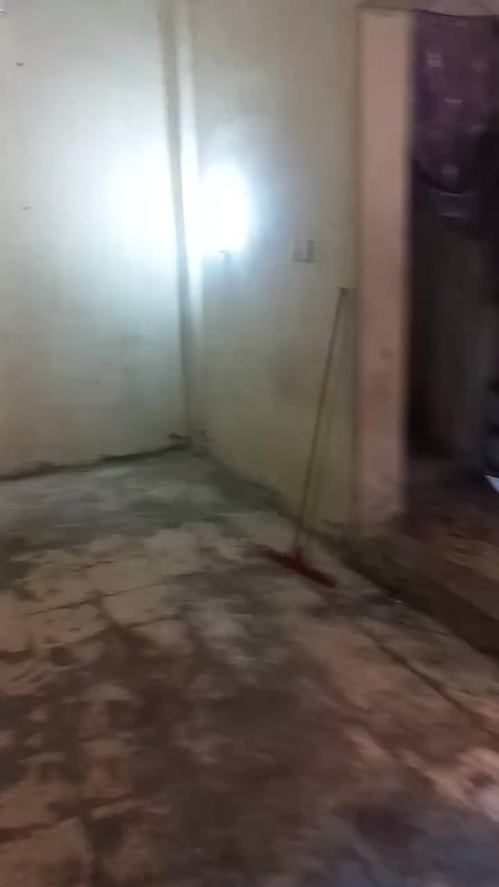 السلام عليكم شقه ايجار بل حبيبيه يم شركه اسيا سيل وشركه الفيب غرفه واستقبال ومطبخ ايجارها 250 اتصل على هذا الرقم***********
