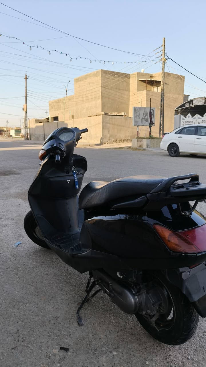 سلام عليكم 
سبيسي ياباني شغاله سلف هندر كهربائيات كله شغال مفتوحه مره وحده كابريتر اصلي كفرات تجاري مكان كوت زويريجات شارع بيت صبر  ب600 وبيه مجال للشراي يتصل اويراسل فيس موجود ***********
