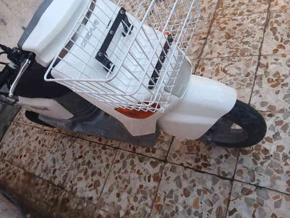 السلام عليكم بيكم يوماها ياباني سلف هندر محرك شرط الفحص اذ مو بطناش ونعومه لا تاخذهه دراجه نضافه ١٠٠ شلعه معدل اوراق كامله كهربائيات كامله كلهه نضيفه سعر ٥٢٥   مكاني بغداد الحبيبيه قرب مطعم وليد ابو الكص    ***********
