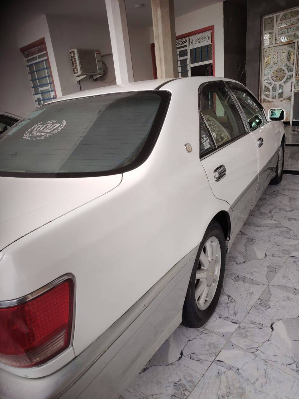 السلام عليكم
أخوان جنون للبيع فقط سياره نظيفه وجاهزه بسمنه سنويه مجدده مكفوله بيه طخه بسيطه بالجاملغ الخلفي كير ومكينه وتبريد وحداده جاهزه رقم بصره شرط التحويل السعر ١٢٨ وبيه مجال للشراي مكاني بصره قرنه الرقم 
***********
مكلف بالنشر
