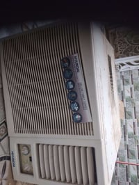 مكيف • نظيف • للبيع