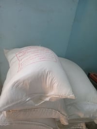 متوفر طن طحين علف للبيع  07831617920