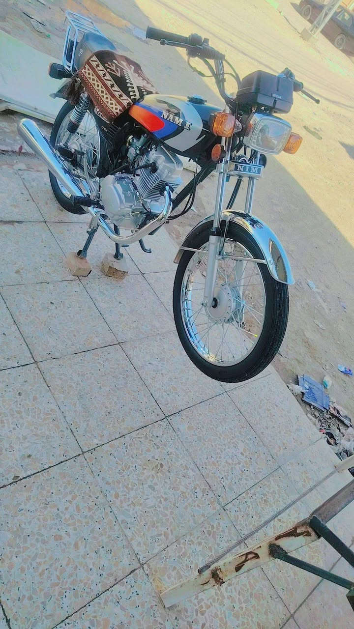 سلام عليكم نامه متياز مديل ٢٥ اوراق سكنر الدراجه فول اي نقص ما بيهه ***********  العنوان بل كوفه  السعر 675
