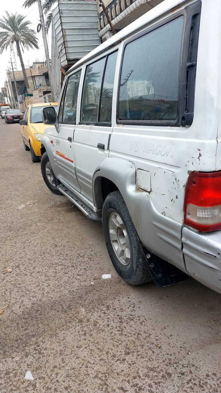 ٢٠٠٠ للبيع بلادية مكينة وكير مكفولات اتوماتيك كاز السعر ٤٢ تخم تاير يمكن بيه صبغ قطعتين  تليفون ***********
