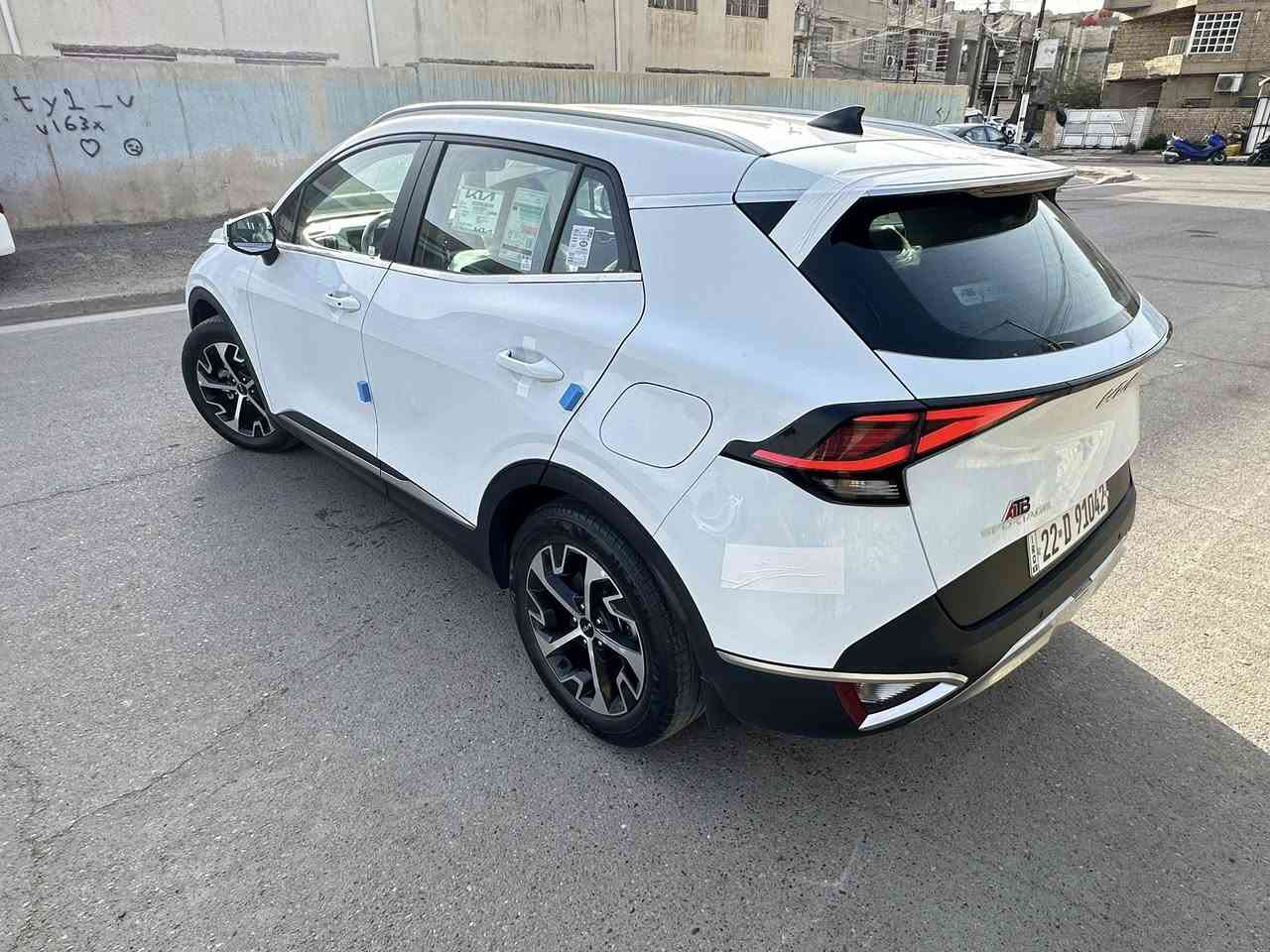 سلام عليكم 

             🔥كيا سبورتج موديل2024

🔹الموصفات 
🔹ماشيه 33
🔹السياره خاصعه لضمان الشركة 
🔹داخل سود
🔹رقم اربيل الجديد تريد وكال او تحويل اني حاضر 
🔹بصمه
🔹حساس امامي 
🔹شاشه متصله 
🔹حساس خلفي 
🔹كامره خلفيه 
🔹ويل كب حجم ١٩ 
🔹داخل  الوك جديد 
🔹هندبريك بصمة 
🔹شاشه متصله 
🔹تحكمات ستيرن 
🔹٣ وضعيات قياده 
سياره معروض 213وبيه مجال 🔹

 الاستفسار   خاص او  انتصال ***********
مكان سياره بحي اور بغداد
