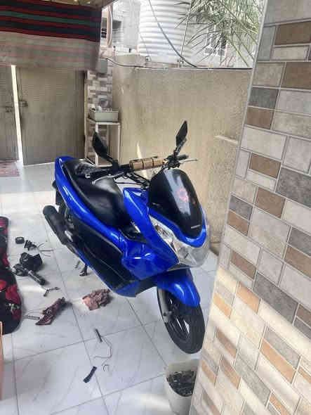 دراجه البيع  جيل الول ٢٠١٦مكان المفرك  سعرها ١٢ ورقه ***********
