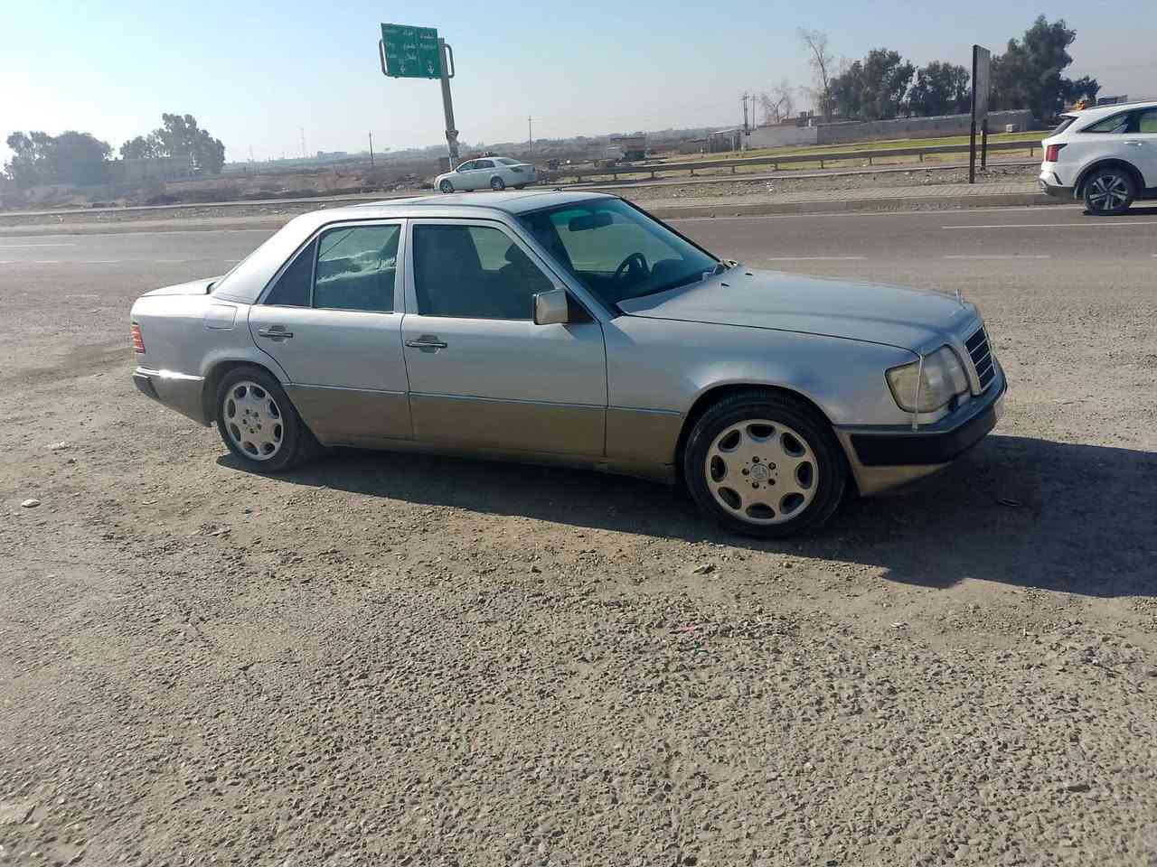 السلام عليكم مارسدس دب 300 محرك كير vvt3000 خير من الله تخم تايرات تبريد رقم انكليزي بأسمي تحويل ثاني يوم سعرها 58وبيها مجال ***********
