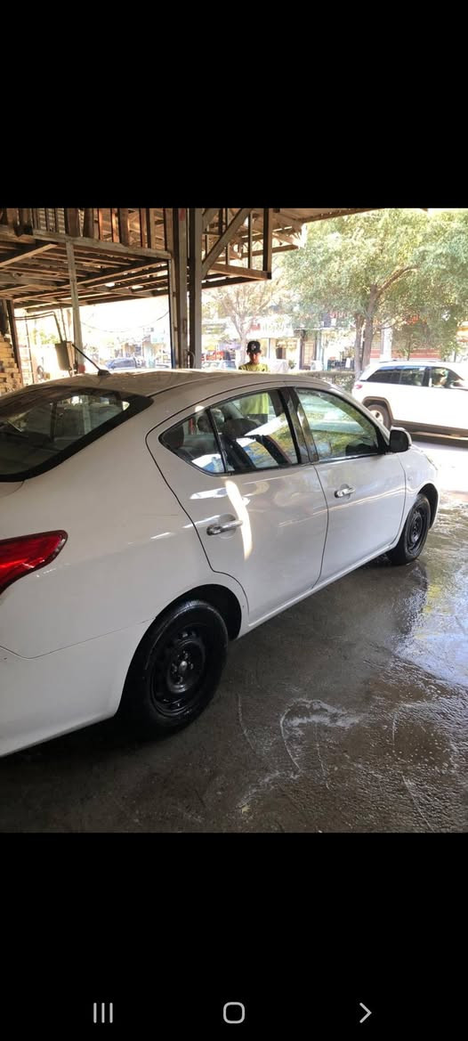 السلام عليكم سني هندي ٢٠١٩ مكفولة من الدعامية للدعامية عدا شوية شخوط ورصعات خفيفة محرك وكير على الشركة سعر ١٠٨$رقم الهاتف ***********بغداد
