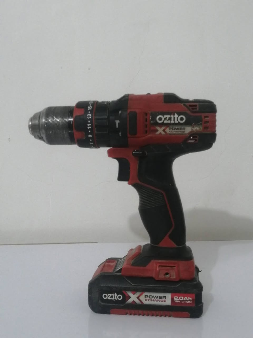 متوفر للبيع في الديوانية

دريل Ozito (همر اصلي وليس تجاري) (18V): نظام Power X Change، بطارية 2 أمبير، مثالي للثقب والكونكريت. مع كامل ملحقاته.

السعر اكتب تم في التعليقات ويصل لك السعر


**إذا كنت صاحب هذا الإعلان وتريد حذفه لأي سبب، رجاءا أرسل رسالة إلى الدعم الفني**