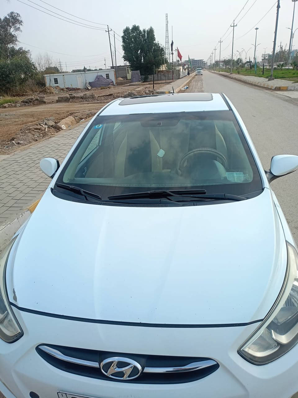 السلام عليكم
سيارة اكسنت موديل 16 فول مواصفات مكينة 1600 خليجي السيارة نظيفة جدا
السعر 110 رقم واسط 
الاتصال ***********
