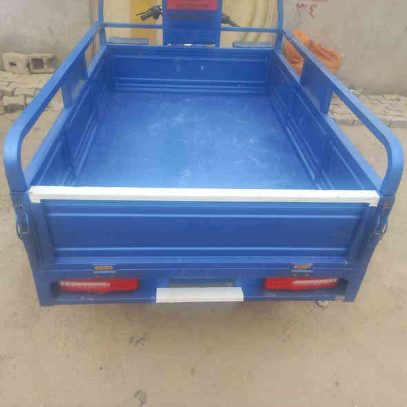 السلام عليكم ورحمة الله وبركاته شباب ستوته نضيفه كلش ما متعوبه مديل 2022 غراضه كله مال 2025 وكيل نوار كهربائية شغاله صطاب شاير عالي ناصي بيه لحيم بل درع سعره مليونين وبيه مجال عنوان الدوانيه قرب جامع شاكر هندس الدراجه وراق رقم الهاتف *********** مكلف با نشر
