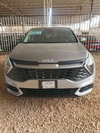 كيا سبورتج للبيع مديل (2024 )  وارد أمريكي ضرر فقط صبغ القبق الجنطه  و...