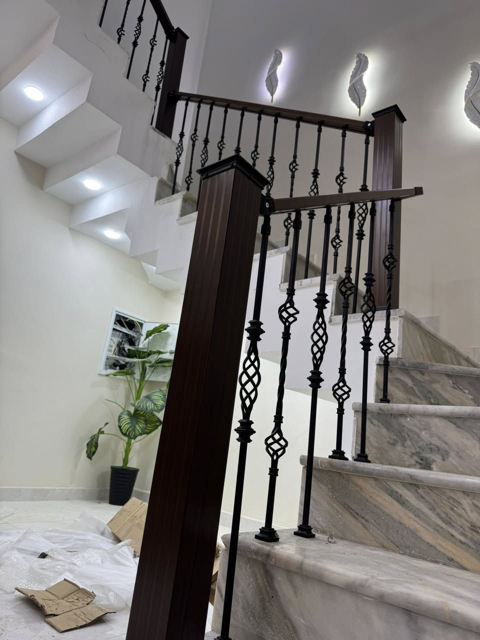 سلام وعليكم نعرض  إليكم أجمل موديلات كلاسك بسعار تنافسيه الحجز تصل على ارقام تاليه 
***********
 واتساب ***********
ضمان العمل مدا  حيات احجز الآن خلي بيتك يكمل ويانه
