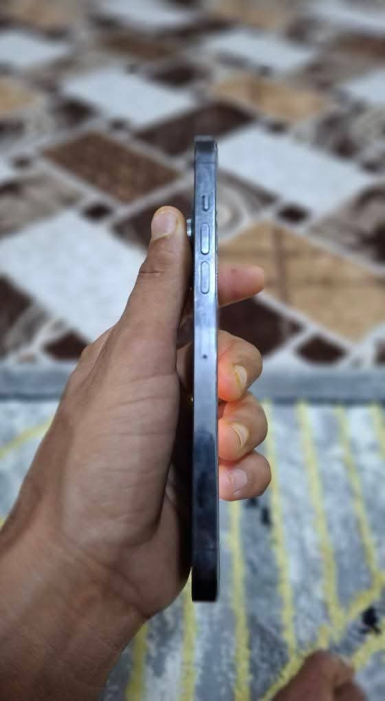 ايفون ١٣ برو ماكس نضيف وتر برو أمريكي نضيف بمعنى الكلمه بطارية ٨٤ بلادي ذاكرة ٢٥٦ مامفتوح السعر ٧٠٠ بيع او مراوس ألترا ٢٤ 
رقمي : ***********
رجاءً اللي مو شراي لايتعبني ولايراسلني .
