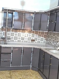 كاونتر مطبخ للبيع تفصال جديد موديل ٢٠٢٥صار شهرين من اخذته وريد ابيعه س...