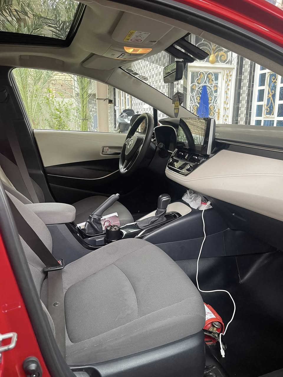 السلام عليكم كورلا.  موديل ٢٠٢٢  وكاله جيهان ماشيه ٤٧ الف مكفوله السياره التواصل على الرقم *********** 
مكان بغداد
