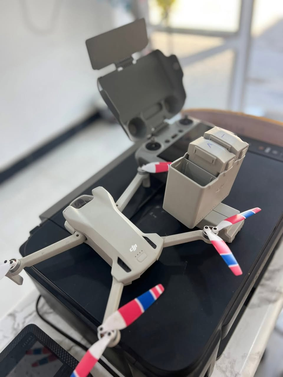 ***********
للبيع او مراوس. سعر ٧٠٠
