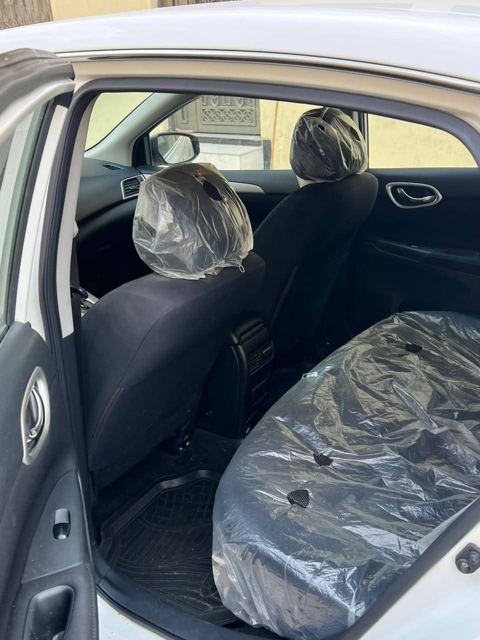 سلام عليكم  نيسان سنتره مديل 2020
سياره كفاله عام 

خليجي 

نص فول 

الموقع سياره بصره جمهوريه 

رقم بغداد حره 

١٢٦ وبيها مجال 

***********
