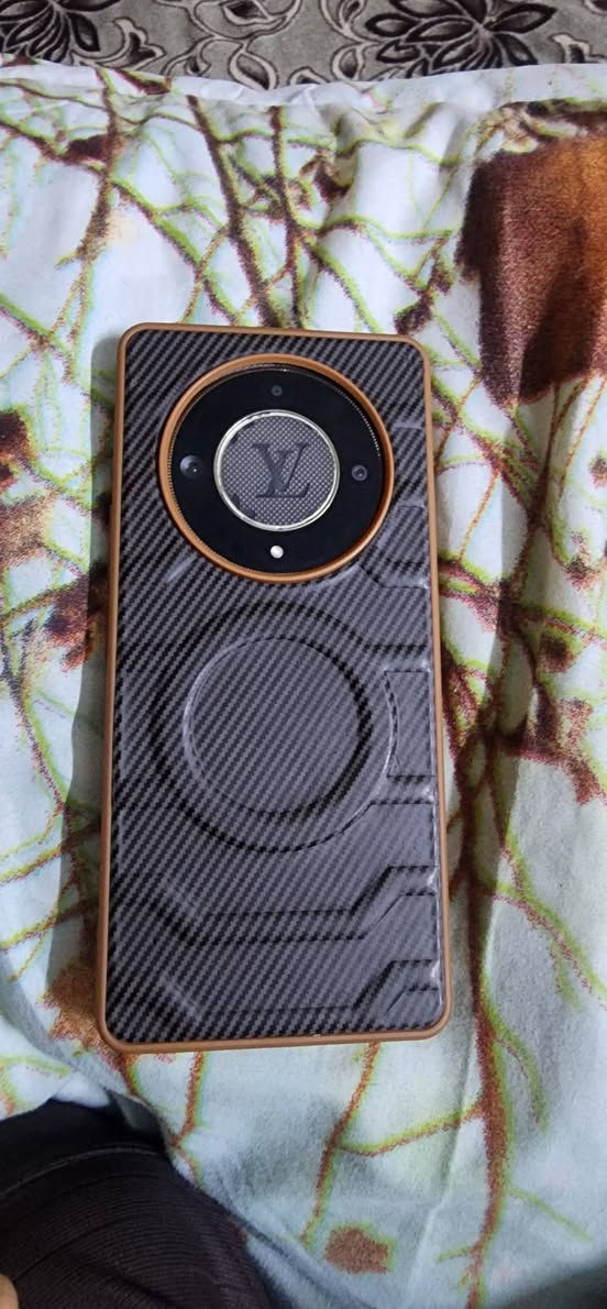 السلام عليكم موبايل اكس 9 سعره 200 نوت 22 سعره 500 مكاني الفلوجه حي نزال للتواصل /*********** /***********
