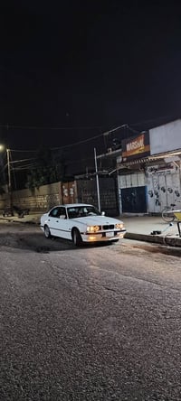 بي ام لبيع صبغ اقل من  احزام سياره حيل حلوه 530مكينه 520عليها برس  جام...