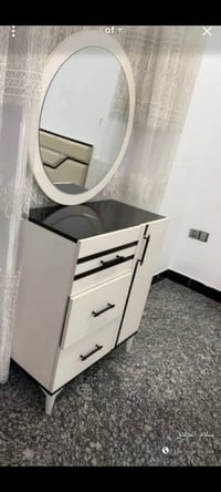 غرفه نوم للبيع كامله ونضافه80% السعر(100)الف واول  متصل بل عافيه عليه ...