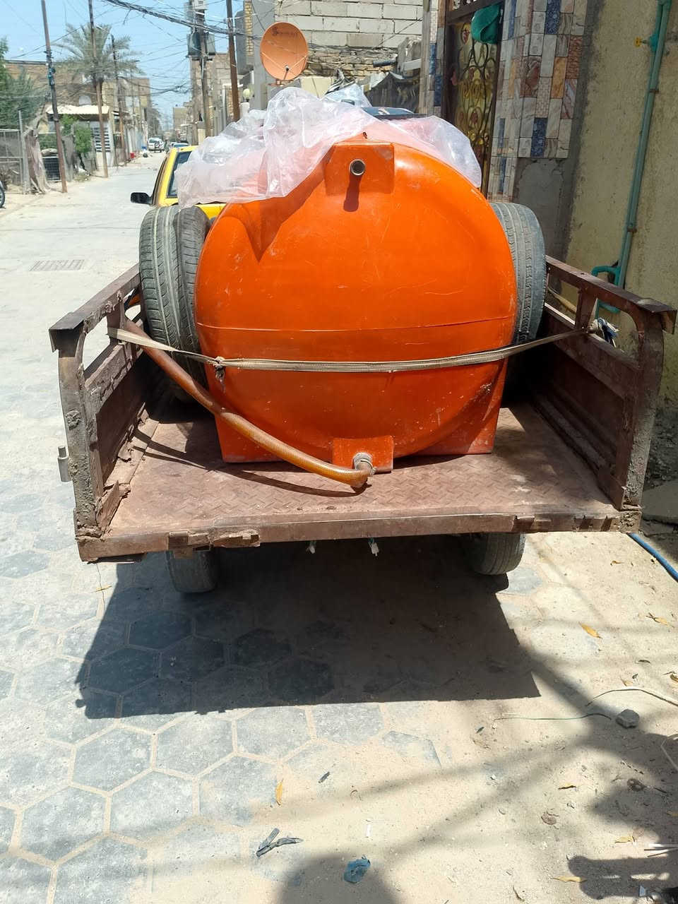 الستوته للبيع كلك كلك شاصي بيه لحيمات يعني جويات حته ميبينن. الستوته تسكام كله جد ظفيره يدات تخم تاير بدي قوي ونظيف دبلات بلجيس. الستوته مديل 2009 الستوته رايدهه 600 بيهه مجال كلش بسيط متواصل فيس ماسنجر مبايل.. ‏‪***********‬‏  المكان. النجف الاشرف
