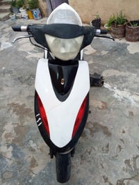 للبيع 350 مكان جسر ديالى 07713189208