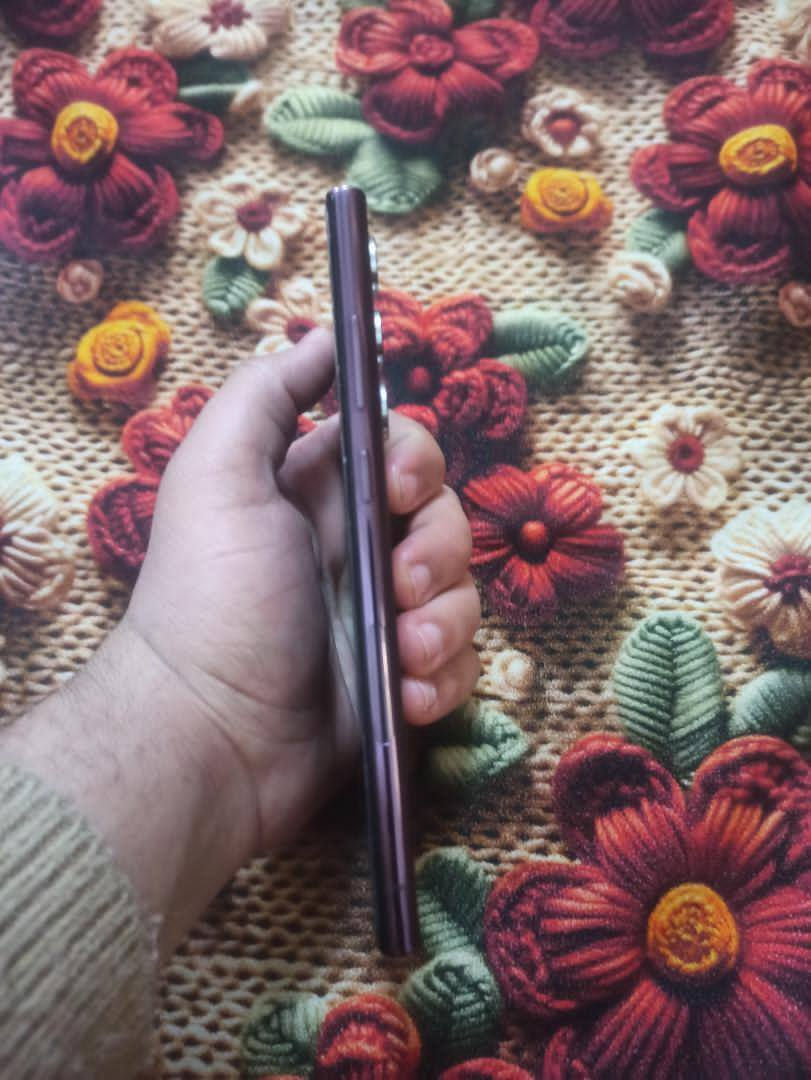 سلام عليكم...اس ٢٢ التره نسخه ياباني ...ذ٢٥٦ (١٢) ....السعر خاص


**إذا كنت صاحب هذا الإعلان وتريد حذفه لأي سبب، رجاءا أرسل رسالة إلى الدعم الفني**