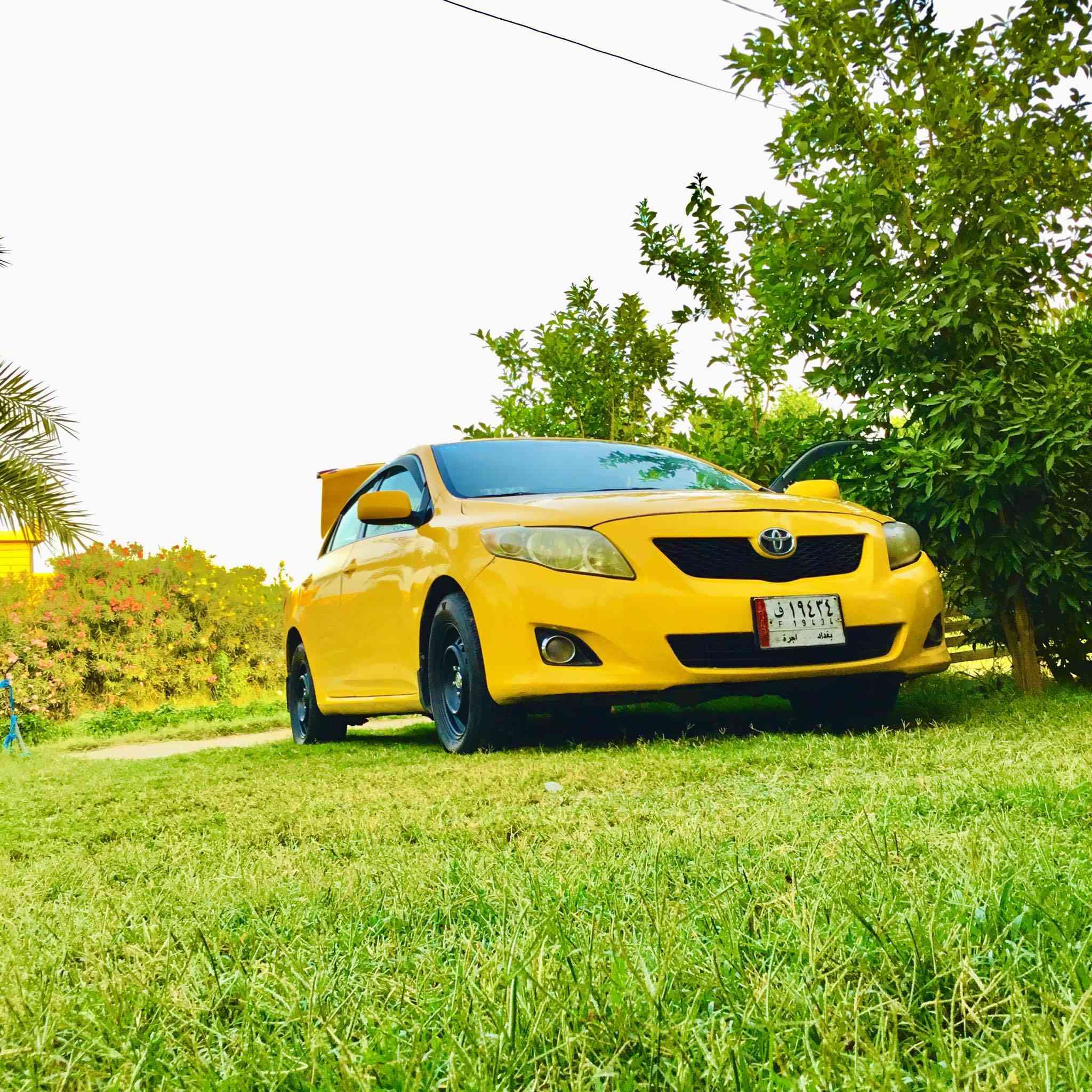 كورلا تكسي الون اصفر للبيع 2009امريكيه بيها بيها قطعتين چاملق امامي  وباب خلفي بدون دواخل السعر 95وبيها مجال
 هاتف ***********
         ***********
