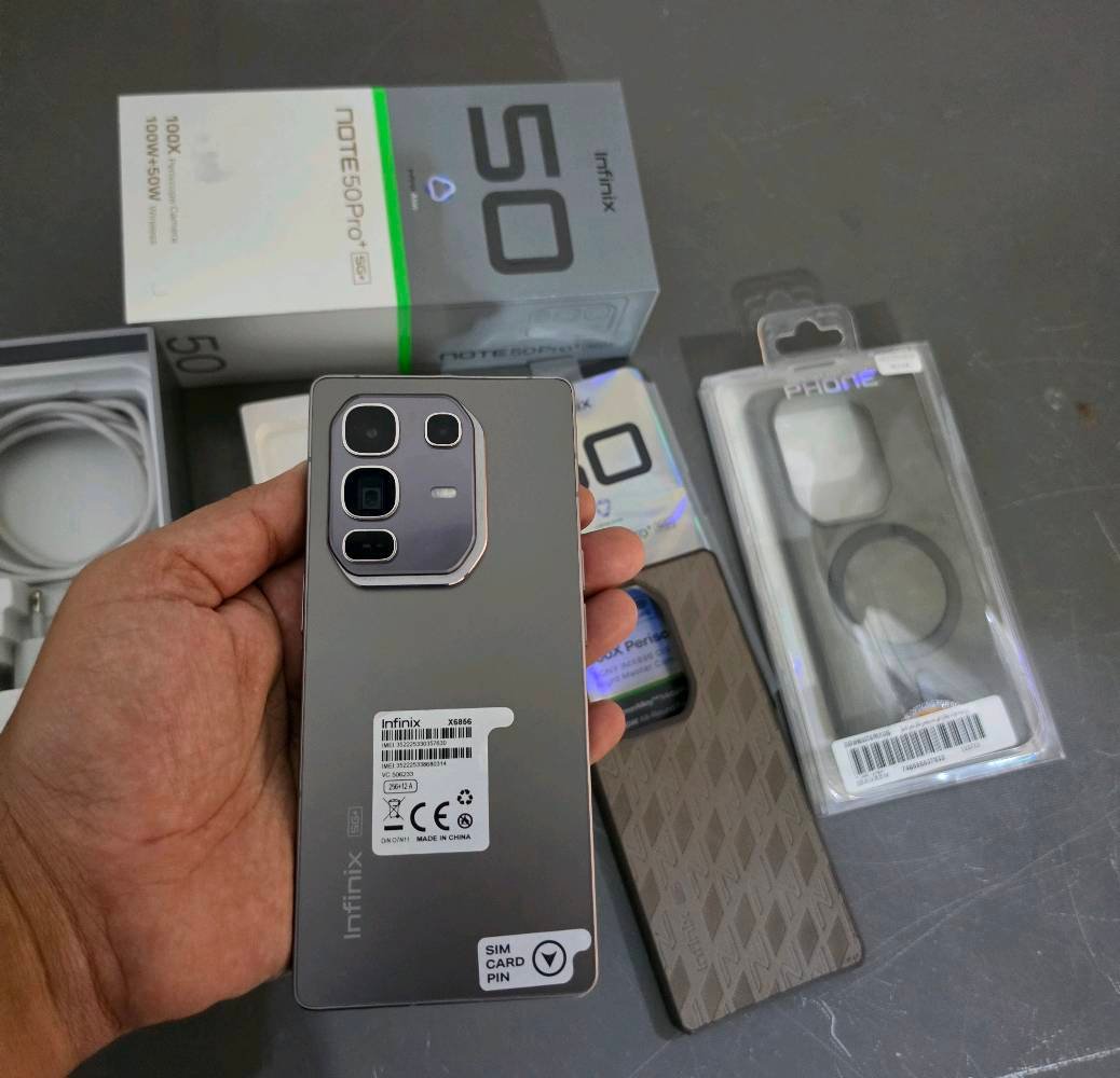انفنكس نوت 50 برو بلس 5g نظافة 98% مع 3كفرات ولاصق شاشة وملحقاته للبيع السعر 400 الف مجال كلش بسيط عنواني بغداد اي استفسار عالرقم ***********