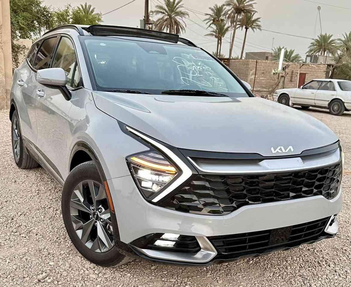 السلام عليكم سبورتج sx لون اسمنتي وارد امريكي حادث موضح بل صور صور مزادها بل منشور بدون ايرباك
موصفات لsxمعروفه
بنوراما
رادار امامي وخلفي
تحديد مسار قياده اليه
مثبت سرعه
كشنات جلد +تدفائه بل كشنات
شاشه متصله
قطعتين تبريد+تبريد بلاد شغال
سياره احله من صور
ماشيه ٢٤ الف ميل
السعر223 وبيها مجال بسيط 
موديل ٢٤
***********
