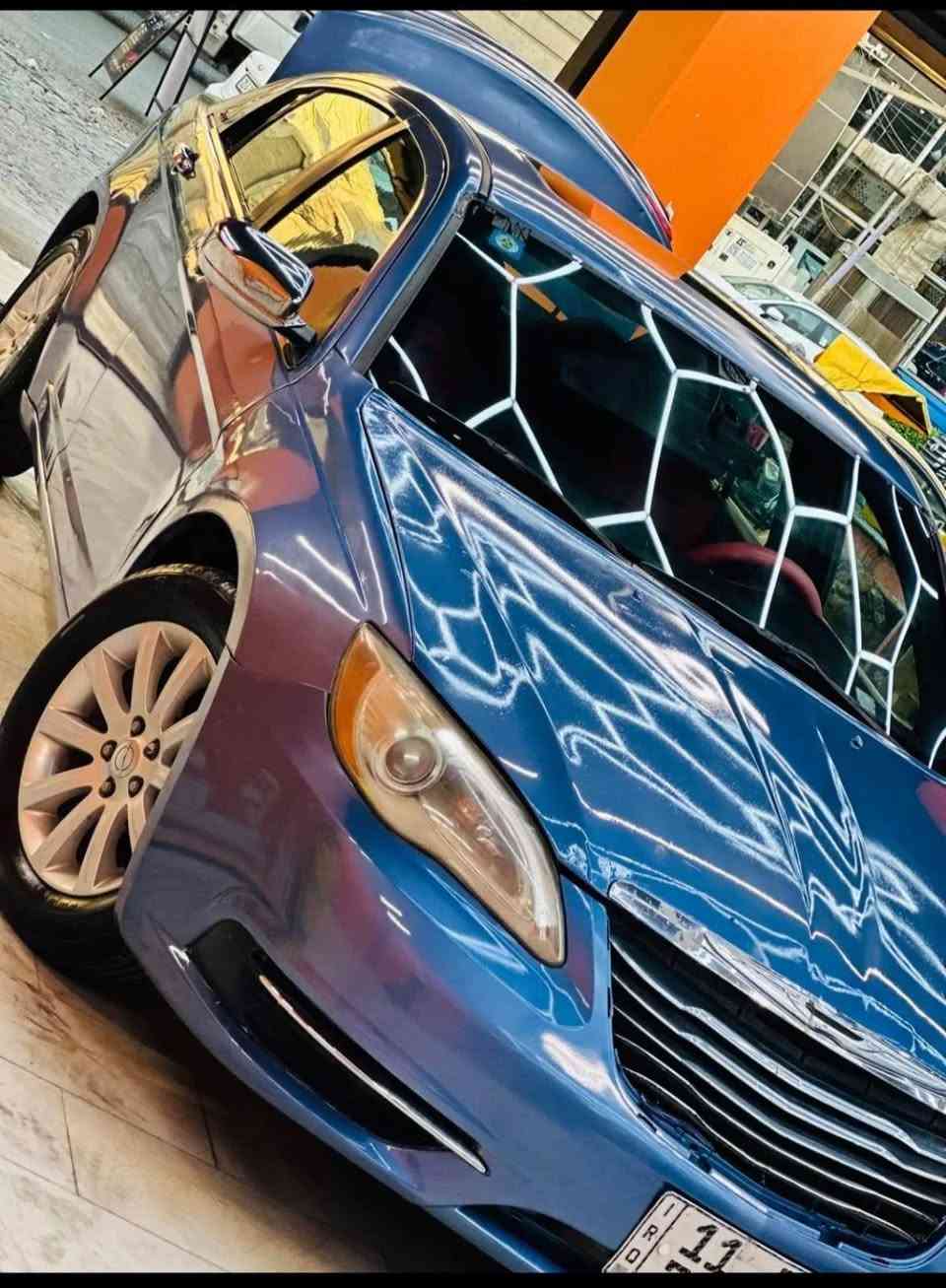 سلام عليكم كرايسلرc200
2011
 رقم بغداد انكليزي  
كامله وجاهزه مصبوغه عام اثر اجراد 
حادثه جاملغ وباب ودوسه مال السائق 
كير مكينه تبريد كفاله 
فتحه سقف تحكم جهتين 
مانع انزلاق صدر جديد 
السعر 65وبيه مجال 
رقمي***********
بغداد الحسينيه
