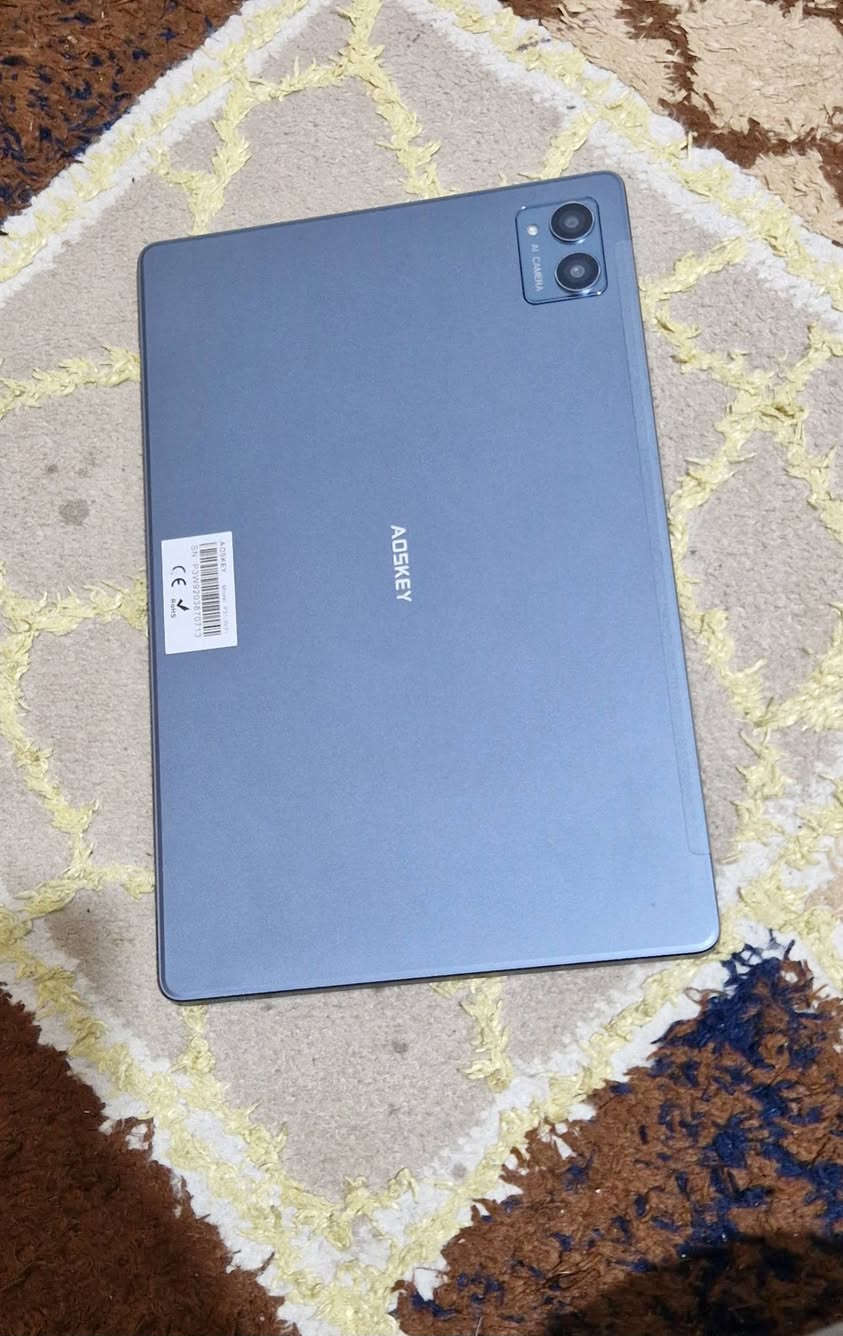 ايباد اوسكي ذاكرة ١٢٨ السعر ١٠٠ ألف قفل *********** شراي اتصل مكاني بغداد جهاز نظيف يدعم سيم كارت كله شغال حجم الشاشة ١٠
